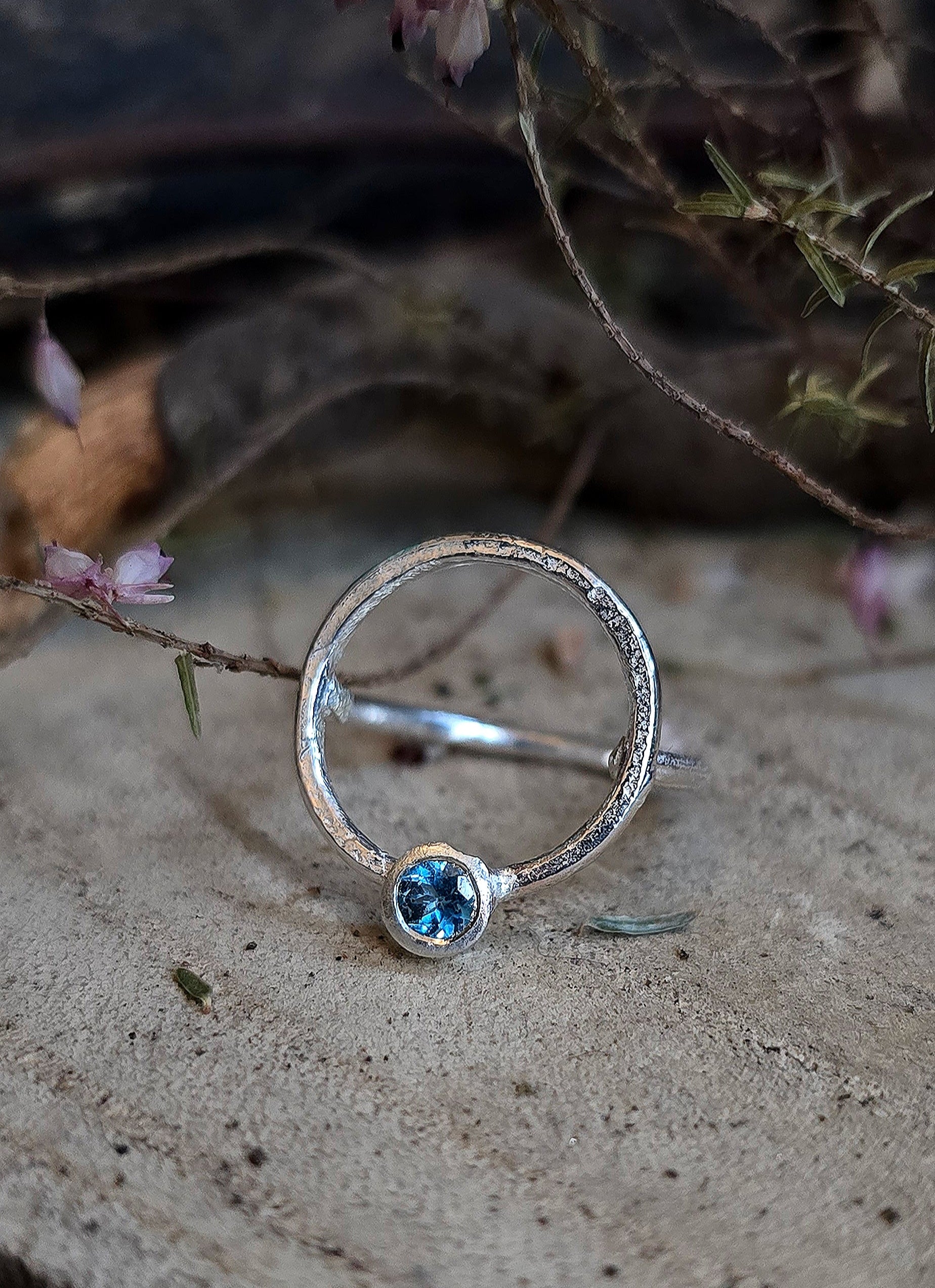 Large Circle of Light Ring